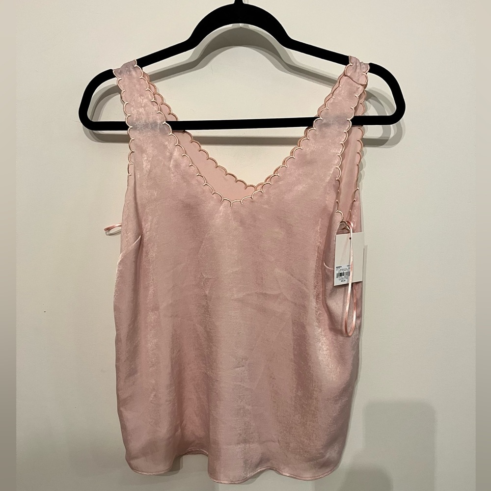 LC Lauren Conrad Pale Pink Scalloped Tank